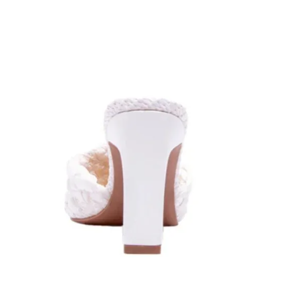 !! NEW !! Raffia Mule Heels in White - Picture 4 of 7
